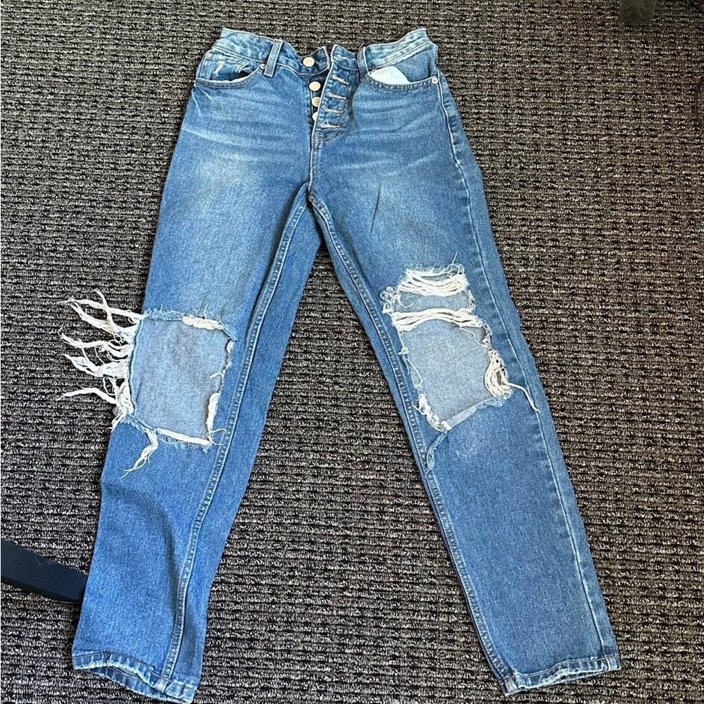Forever 21 Light Blue Ripped Boyfriend Jeans